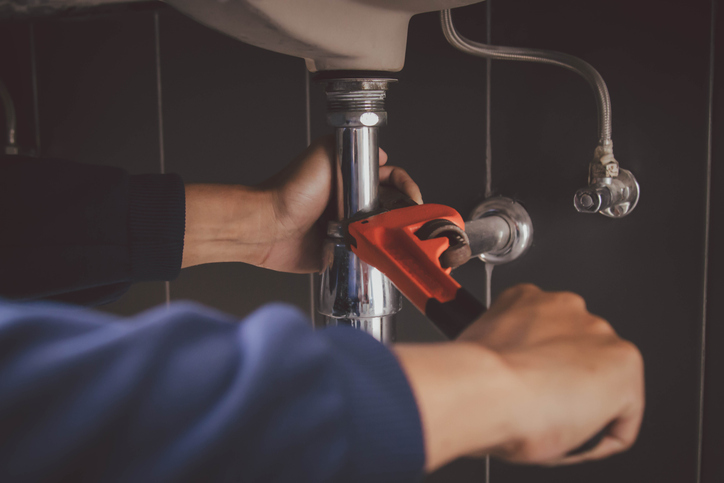 The Role of a Plumber in Installing and Maintaining Water Heaters